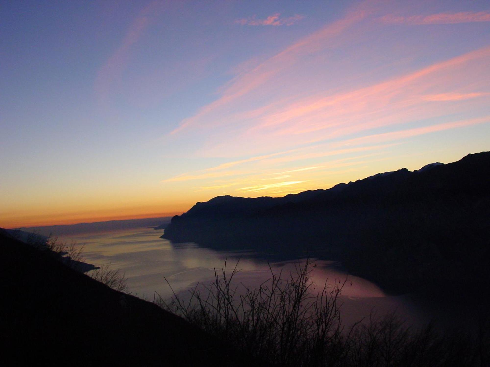 Hotel Garni Villa Magnolia Torbole Sul Garda Екстериор снимка