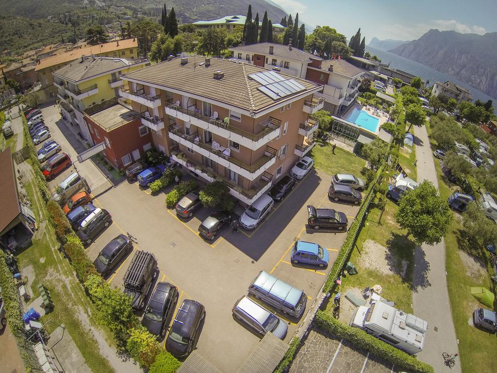 Hotel Garni Villa Magnolia Torbole Sul Garda Екстериор снимка