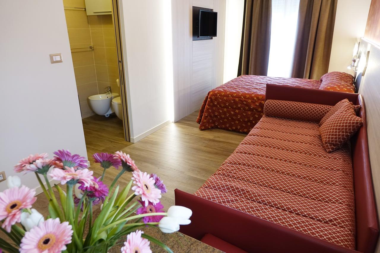 Hotel Garni Villa Magnolia Torbole Sul Garda Екстериор снимка
